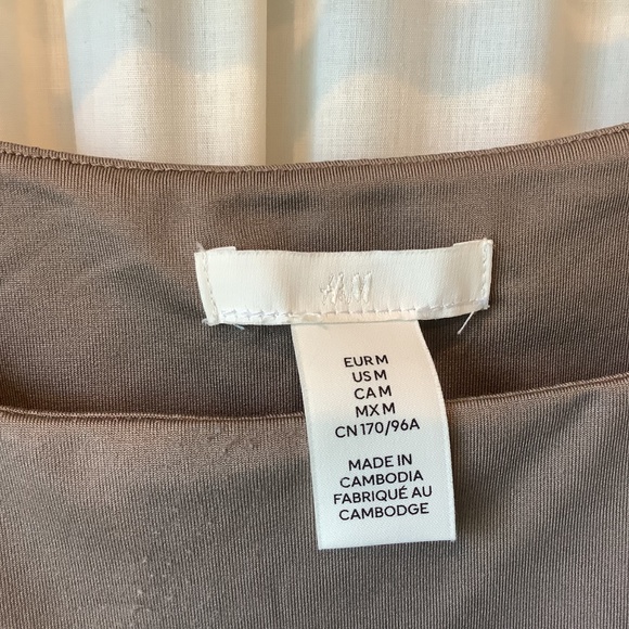 H&M Women’s Tank Top Tan/Taupe Size Medium - Picture 6 of 7
